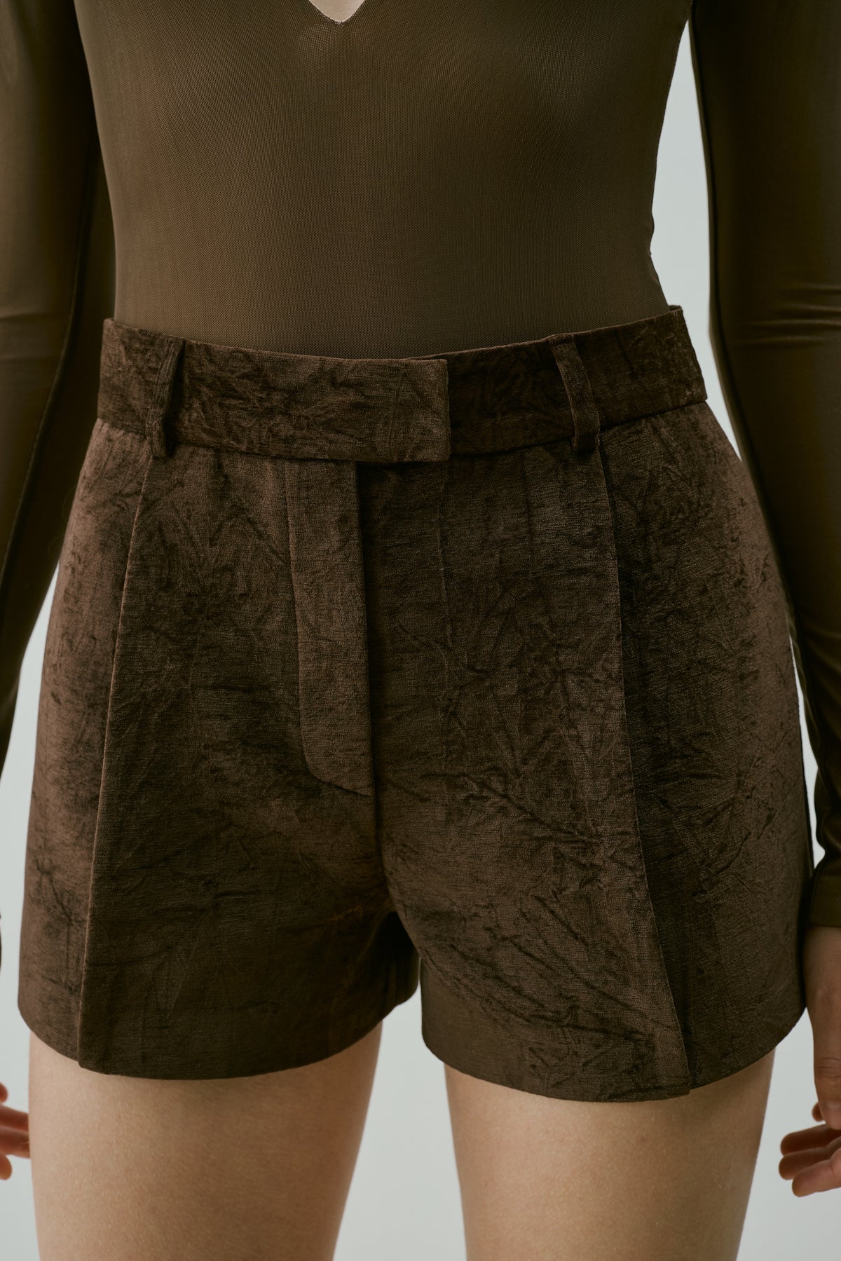RHIA SHORT BROWN