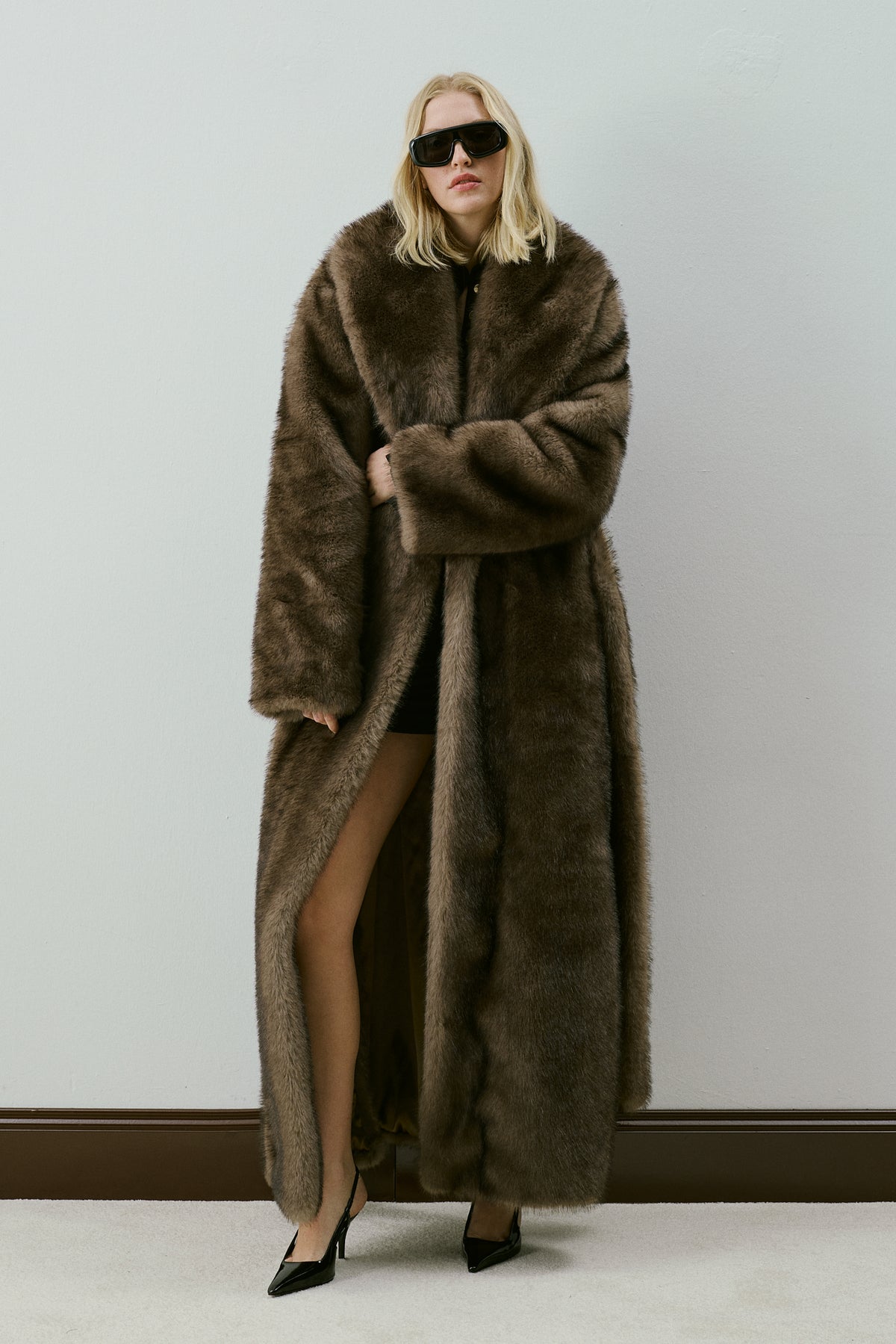 LIVIA FUR BROWN