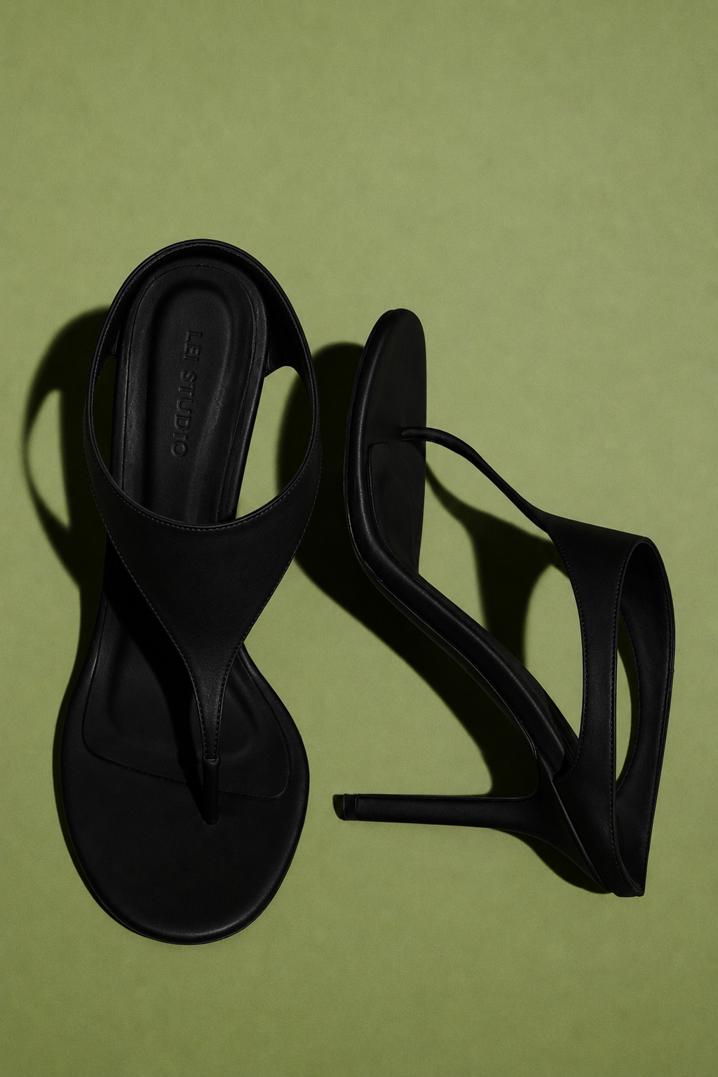 GISELLE MULE BLACK