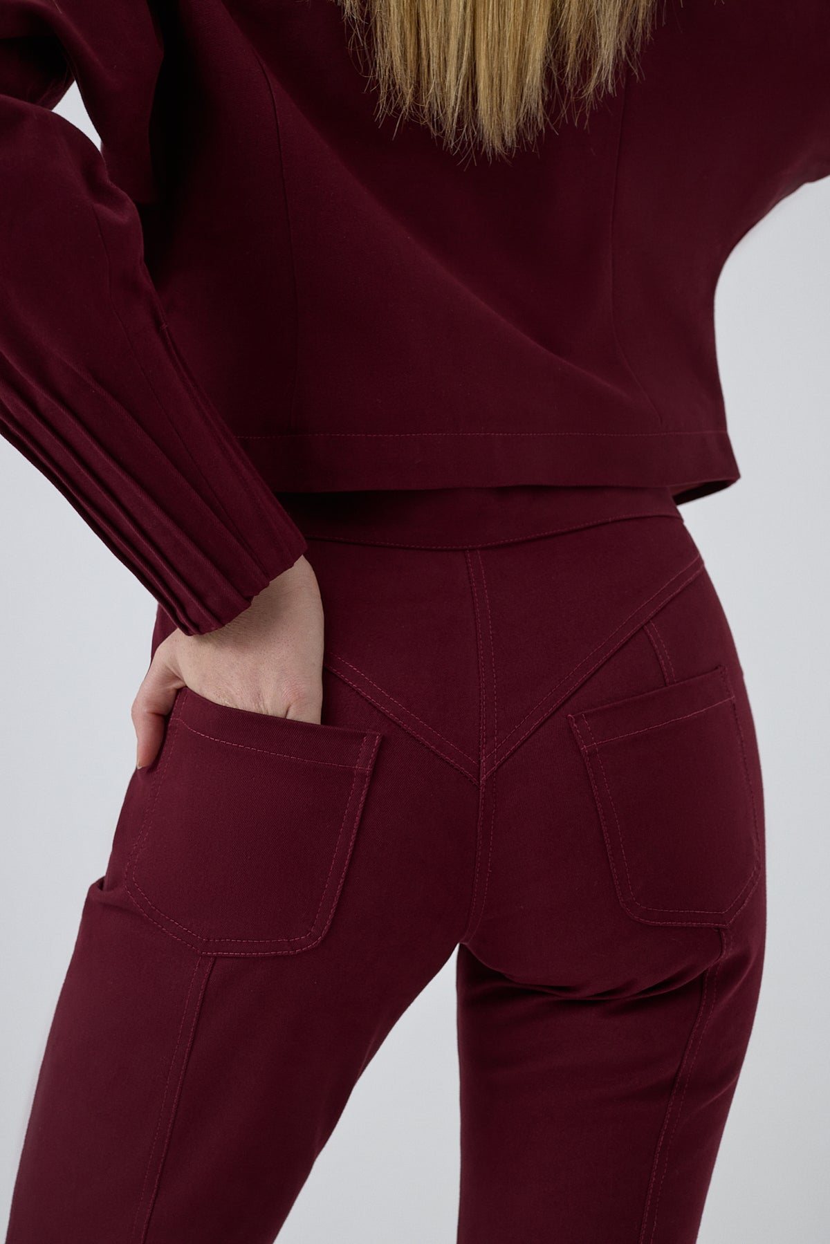 TAILLE TROUSERS BURGUNDY