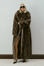 LIVIA FUR BROWN